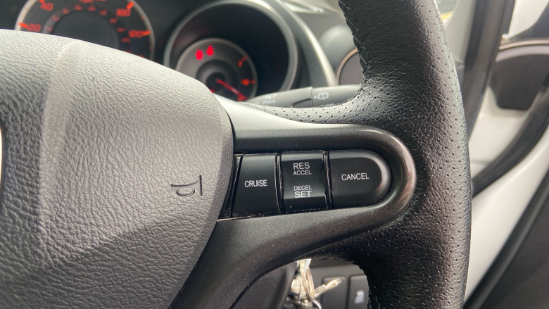 Honda Jazz 1.4 i-VTEC ES Plus 5dr Petrol Hatchback